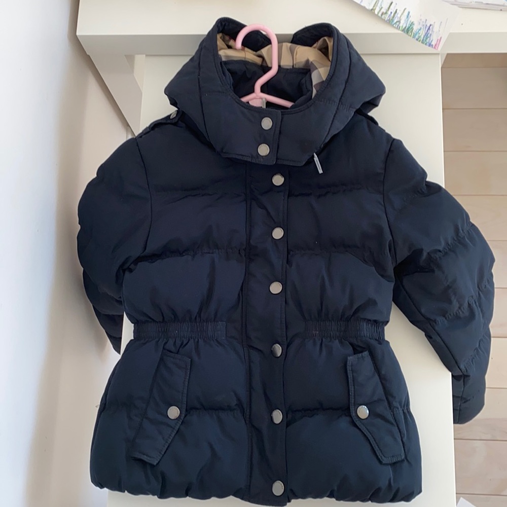Burberry girl down coat size 6Y navy blue